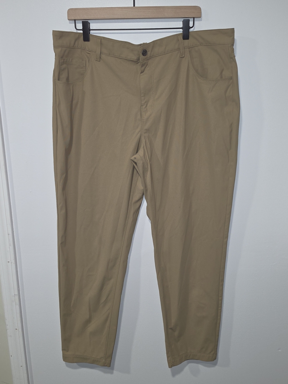 Fabletics 2 Pair Bundle Men's Don 5- Pocket Straight Leg Performance Pants SZ 40